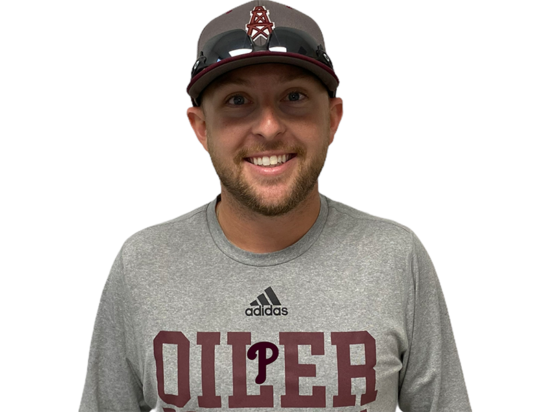 Pearland's David Rogers sees shift from umpiring to coaching pay off